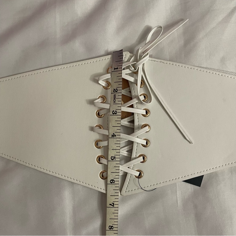 Plus size white PU leather lace up elastic waistband corset belt - Picture 9 of 10
